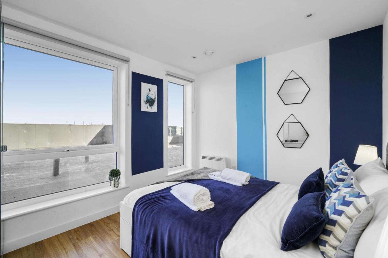 Stunning City Centre Penthouse - Sleeps 10 - Parking Manchester Eksteriør bilde